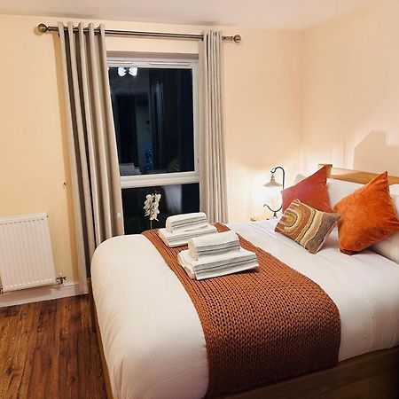 Aroma Cambridge Appartement Girton  Buitenkant foto