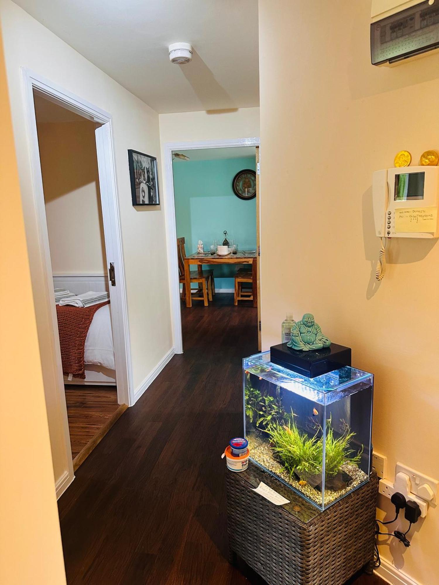 Aroma Cambridge Appartement Girton  Buitenkant foto